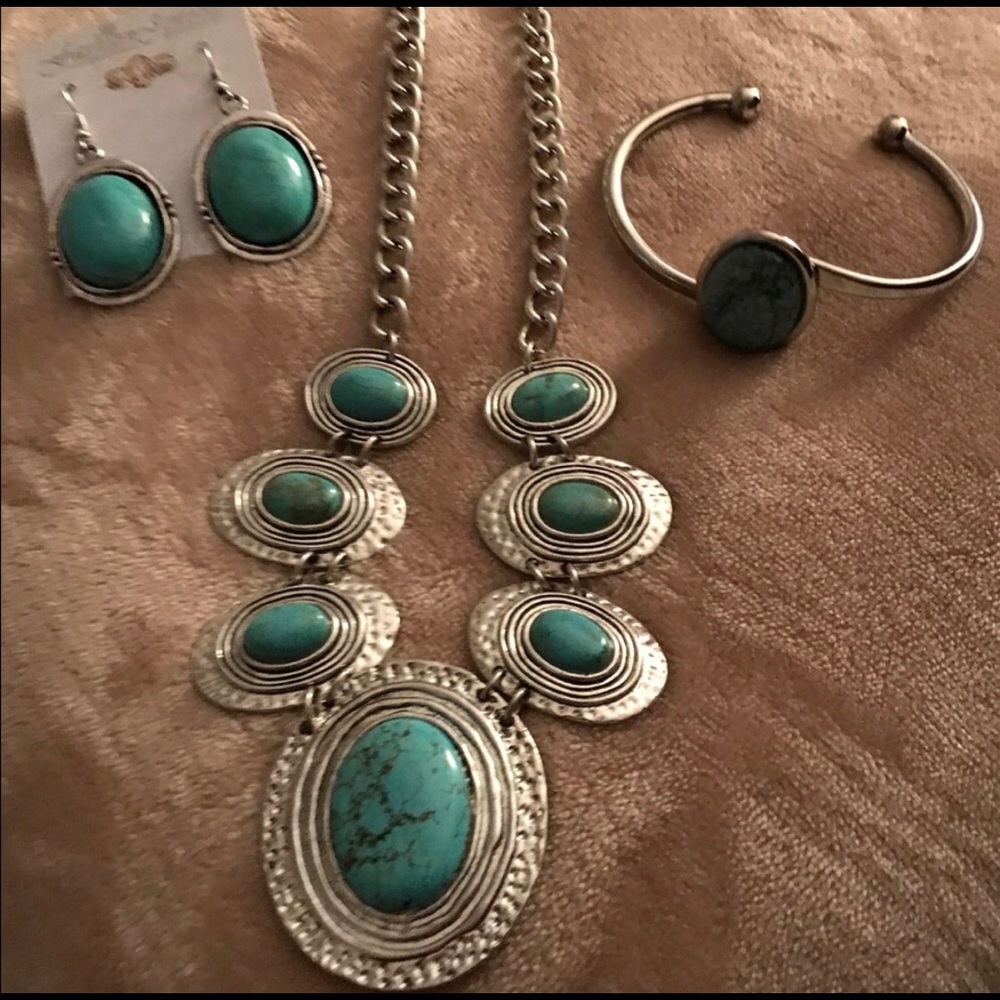 Silver & Turquoise set ~ EUC
